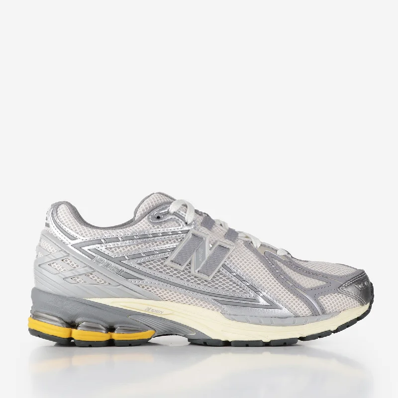 New Balance M1906RRD Shoes