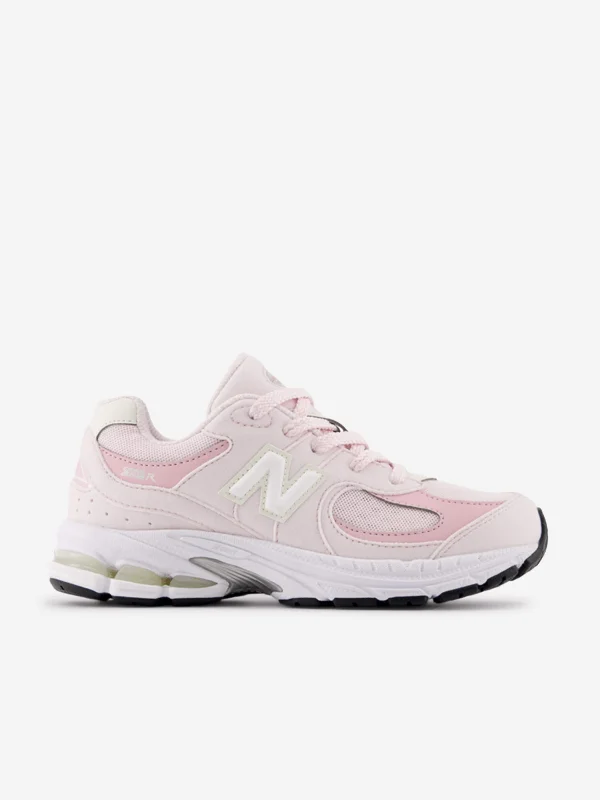 New Balance Girls 2002 Trainers in Pink