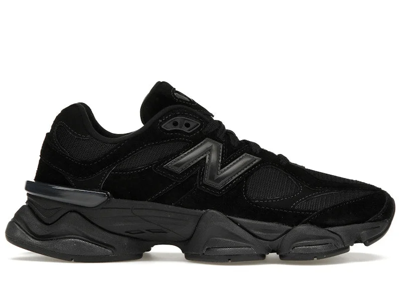 New Balance 9060 Triple Black