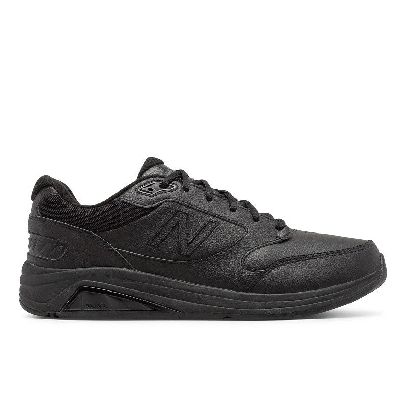 Men's 928 Walking Shoe in Black Available in Wide Widths